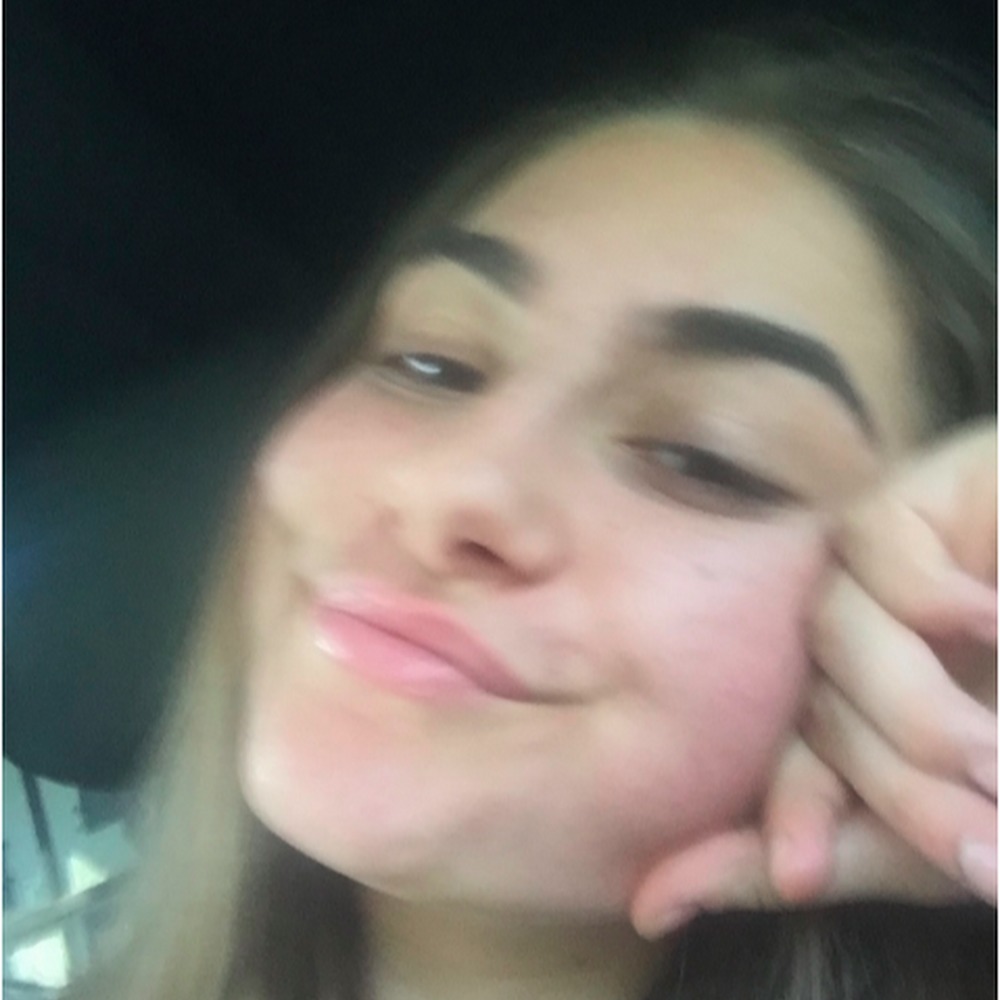 Meet your Posher, Beata